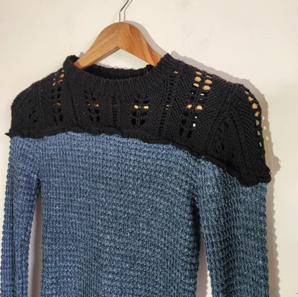 Free People Snowflake ColorBlocked Pointelle Sweater Size XS Women Cotton - Picture 4 of 12